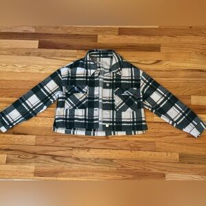 Zara Women's Black and White Plaid Button Down Shirt